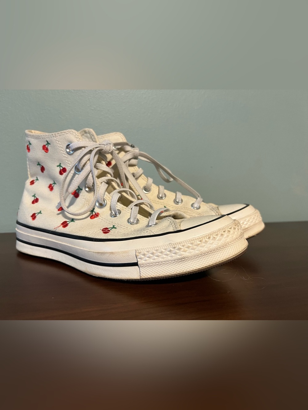 Canvas High-Top Kids Sneakers in Cream with Red cherry Embroidery